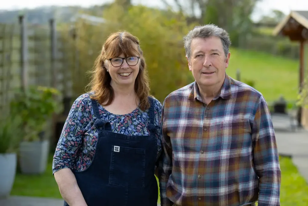 FosteringNorthSomerset_foster-couple-partners